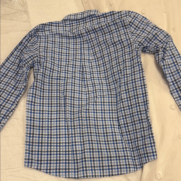 Boy’s Vineyard Vines Blue poplin whale shirt- Sz Large 16 NWT - Picture 5 of 5